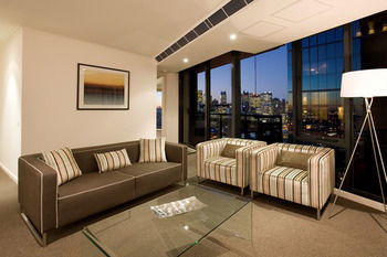 Melbourne Short Stay Apartments On Whiteman - Tourism Brisbane 19