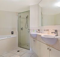 ULTIQA Shearwater Resort - Brisbane Tourism