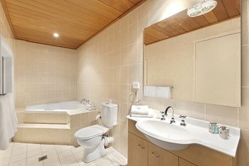 Checkers Resort & Conference Centre - Tourism Brisbane 34