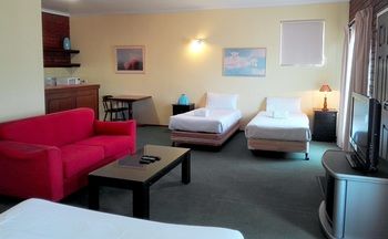 Glen Inn - Tourism Brisbane 24