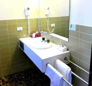 Glen Inn - Tourism Brisbane 30