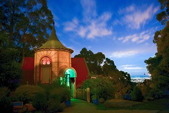 A Camelot Tower & Penthouse - Tourism Brisbane 11