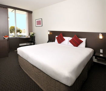 Ibis Melbourne Glen Waverley - Tourism Brisbane 0