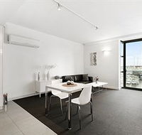 Docklands Private Collection of Apartments - Digital Harbour - Tourism Brisbane