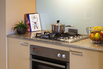 Apartments @ Glen Waverley - Brisbane 4u 24