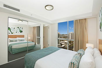 Aqua Vista Resort - Brisbane 4u 12