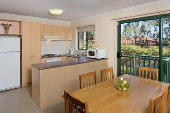 Apartments @ Mt Waverley - Tourism Brisbane 3