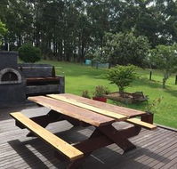 Sinclairs Country Retreat - Brisbane 4u