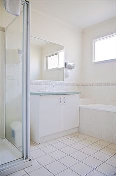 Lamplighter Motel - Brisbane Tourism 16