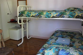 Burwood Bed And Breakfast - Tourism Brisbane 8