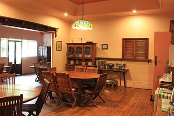Burwood Bed And Breakfast - Tourism Brisbane 10