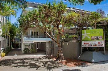 Saks On Hastings - Brisbane 4u 16