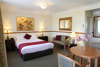 The 3 Explorers Motel - Brisbane 4u 2
