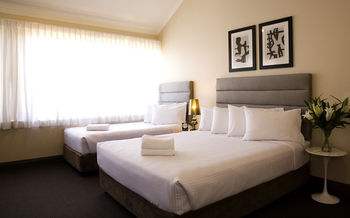 St Marks Lodge - Tourism Brisbane 9