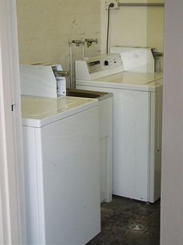 Cambridge Lodge - Hostel/Backpacker - Tourism Brisbane 2