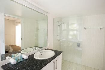 Maison Noosa Beachfront Resort - Brisbane Tourism 22