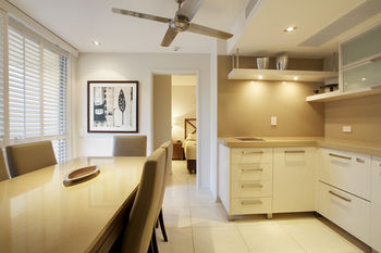 Maison Noosa Beachfront Resort - Brisbane Tourism 45