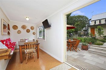 Admiral Collingwood Lodge - Brisbane 4u 10
