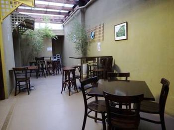 Naughtons Parkville Hotel - Tourism Brisbane 3