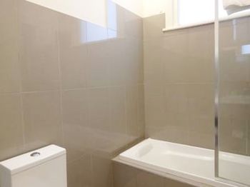 Naughtons Parkville Hotel - Tourism Brisbane 6