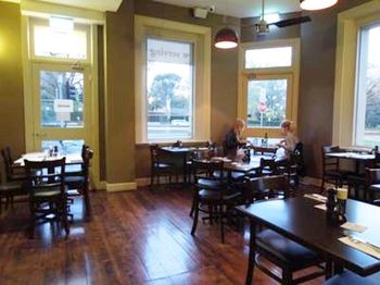 Naughtons Parkville Hotel - Tourism Brisbane 8