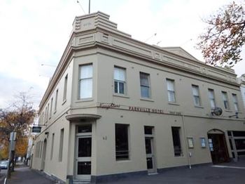 Naughtons Parkville Hotel - Tourism Brisbane 35