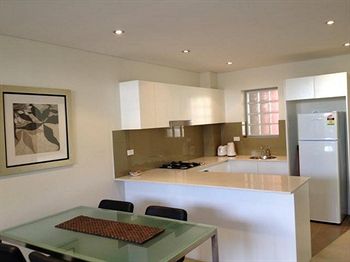 Wyndel Apartments - Encore - Tourism Brisbane 5