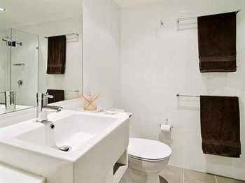 Wyndel Apartments - Encore - Tourism Brisbane 7