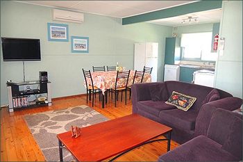 Paradise Bungalow - Brisbane 4u 1