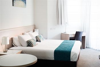 Copacabana Shores - Tourism Brisbane 7