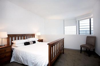 Astra Apartments - St Kilda Rd - Brisbane 4u 0