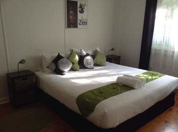 House On The Hill - Hunter Valley - Brisbane Tourism 34