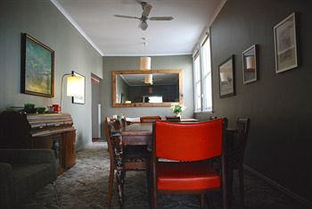 Vine Valley Inn - Brisbane Tourism 2