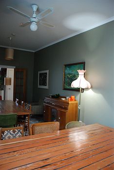 Vine Valley Inn - Brisbane Tourism 4