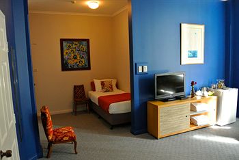 Vine Valley Inn - Brisbane Tourism 10