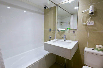 Best Western Casula Motor Inn - Tourism Brisbane 1