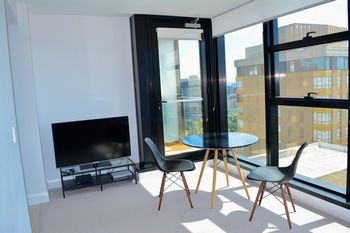 Apartments Melbourne Domain - CBD - Tourism Brisbane 15