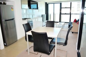 Apartments Melbourne Domain - CBD - Tourism Brisbane 25