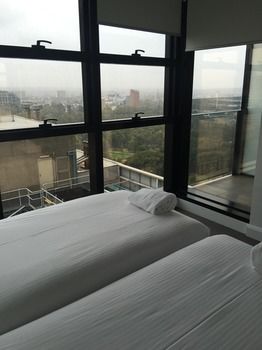 Apartments Melbourne Domain - CBD - Tourism Brisbane 34