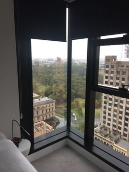 Apartments Melbourne Domain - CBD - Tourism Brisbane 36