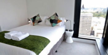 Apartments Melbourne Domain - CBD - Tourism Brisbane 52