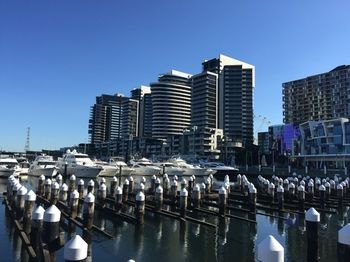 Apartments Melbourne Domain - Docklands - Brisbane 4u 4