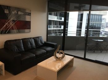 Apartments Melbourne Domain - Docklands - Brisbane 4u 19