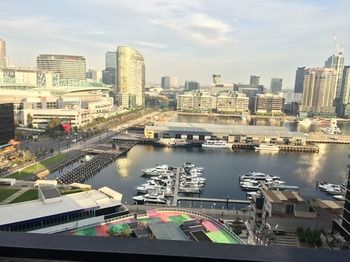 Apartments Melbourne Domain - Docklands - Brisbane 4u 22