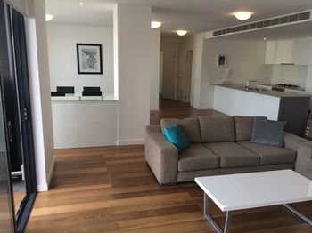 Apartments Melbourne Domain - Docklands - Brisbane 4u 23