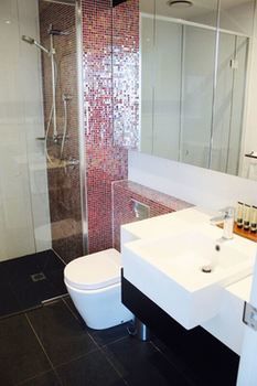 Apartments Melbourne Domain - Docklands - Brisbane 4u 33