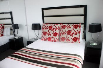Apartments Melbourne Domain - Docklands - Brisbane 4u 34