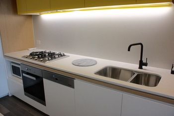 Apartments Melbourne Domain - Docklands - Brisbane 4u 49