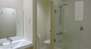 H Boutique Hotel - Brisbane Tourism 10