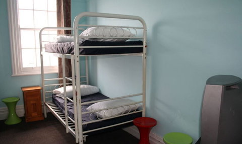 Bondi Shores Accommodation - Brisbane Tourism 0